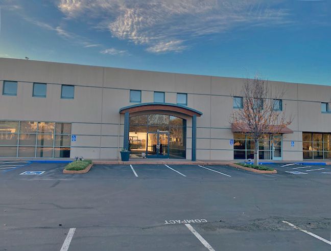 OFFICE BUILDING FOR LEASE AND SALE: 25 Executive Ct, Napa, CA 94558